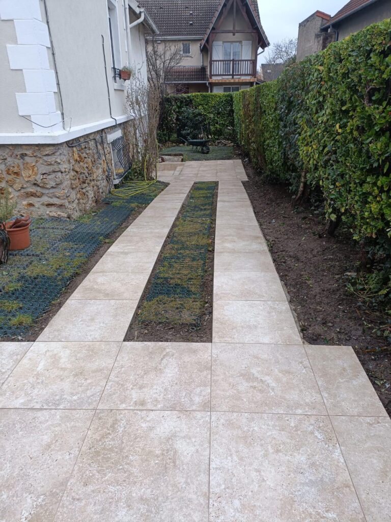 Chantier terrasse et carrelage réalisé par DPS France