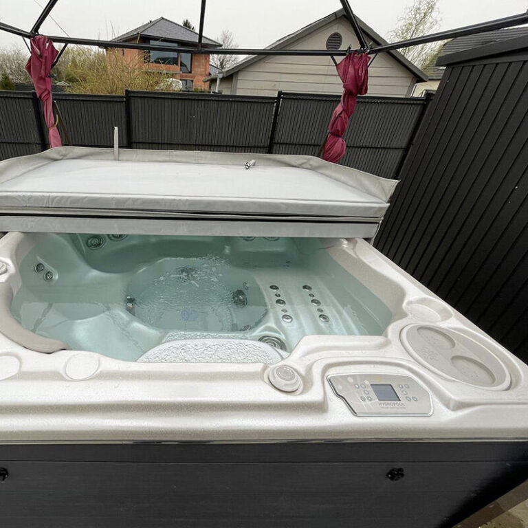 Réalisation DPS 21 : installation et mise en service de spa en Île-de-France