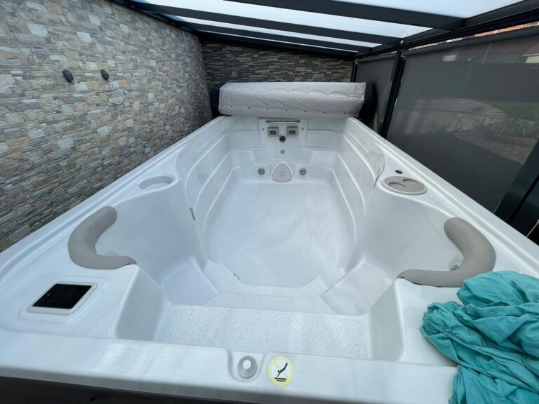 Réalisation DPS 3 : installation et mise en service de spa en Île-de-France