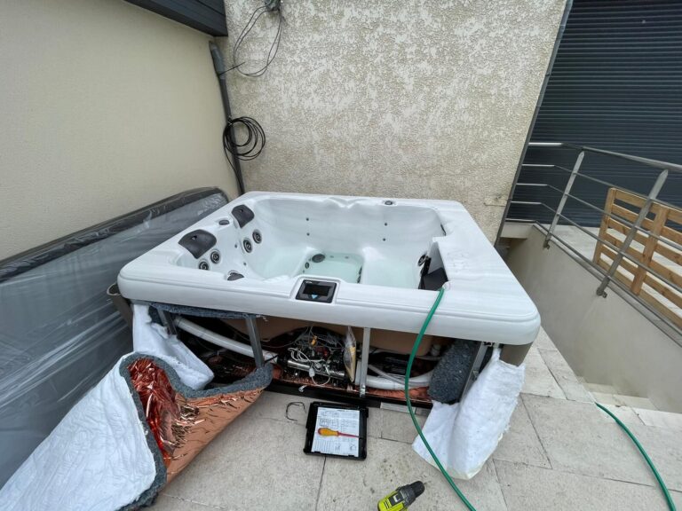 Réalisation DPS 6 : installation et mise en service de spa en Île-de-France
